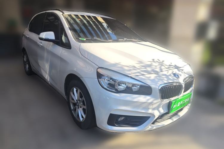 Used BMW 2 Series Active Tourer 2016 218i Fashion Model Front Right 45 Deg