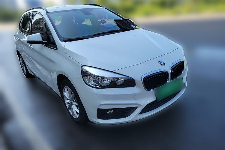 Used BMW 2 Series Active Tourer 2016 218i Fashion Model Front Right 45 Deg