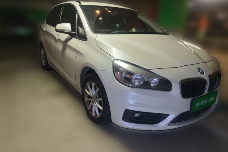 Used BMW 2 Series Active Tourer 2016 218i Fashion Model Front Right 45 Deg
