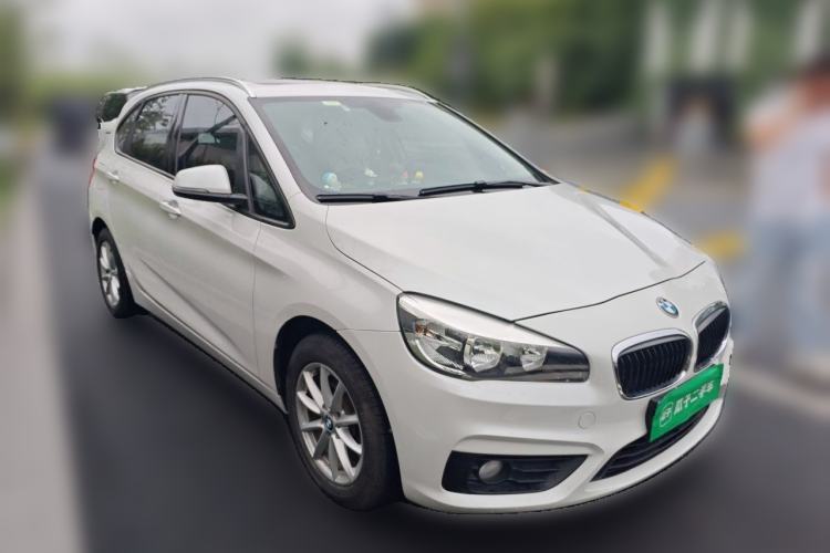 Used BMW 2 Series Active Tourer 2016 218i Fashion Model Front Right 45 Deg