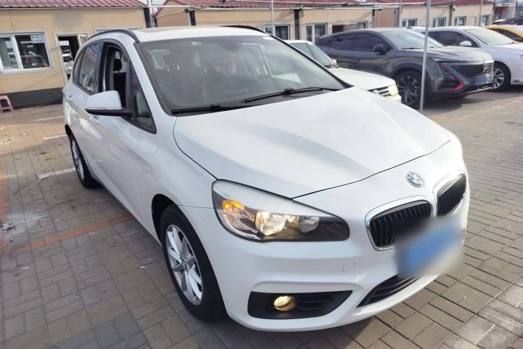Used BMW 2 Series Active Tourer 2016 218i Fashion Model Front Right 45 Deg