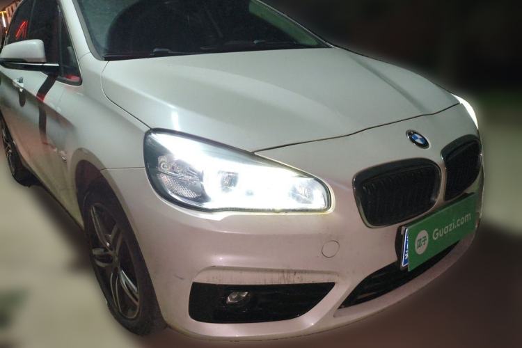 Used BMW 2 Series Active Tourer 2016 218i Sports Design Package Front Right 45 Deg