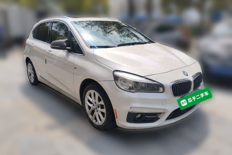 Used BMW 2 Series Active Tourer 2016 220i Luxury Edition Front Right 45 Deg