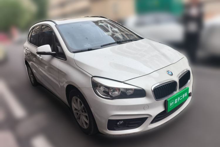 Used BMW 2 Series Active Tourer 2016 218i Fashion Model Front Right 45 Deg