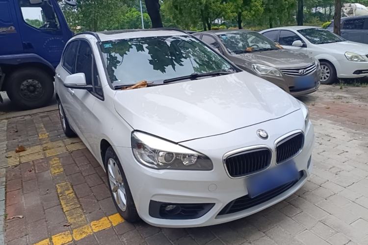 Used BMW 2 Series Active Tourer 2016 218i Fashion Model Front Right 45 Deg