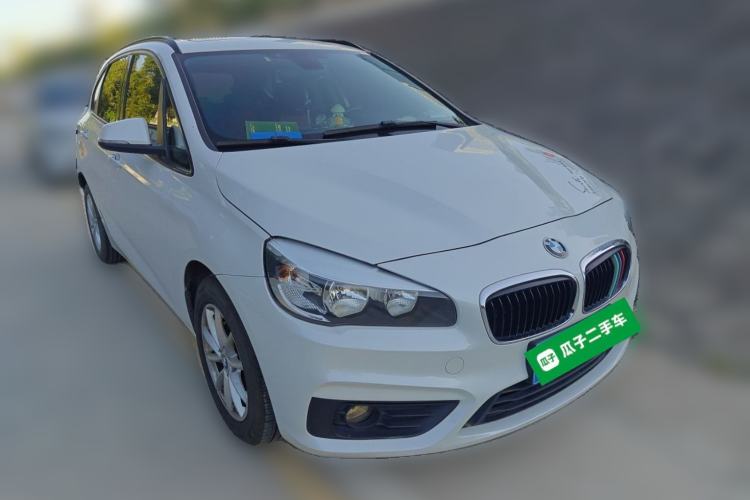 Used BMW 2 Series Active Tourer 2016 218i Fashion Model Front Right 45 Deg