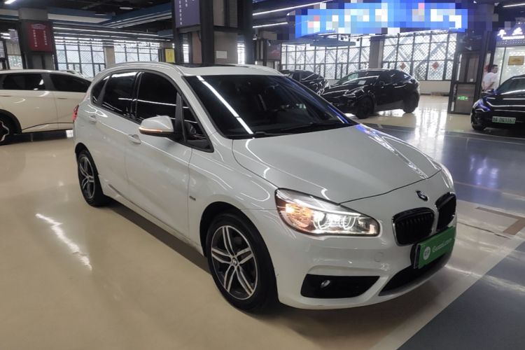 Used BMW 2 Series Active Tourer 2016 218i Sports Design Package Front Right 45 Deg
