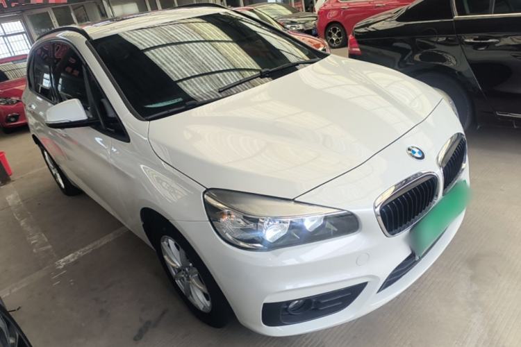Used BMW 2 Series Active Tourer 2016 218i Fashion Model Front Right 45 Deg