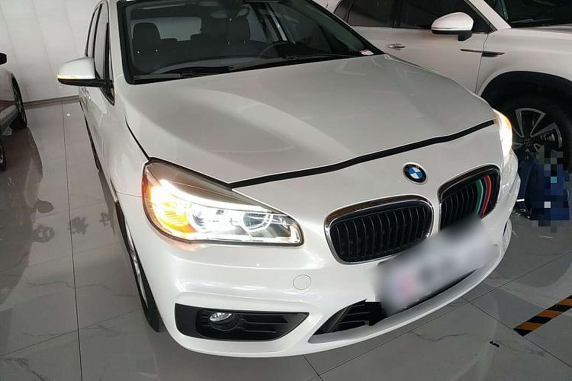 Used BMW 2 Series Active Tourer 2016 218i Leading Model Front Right 45 Deg