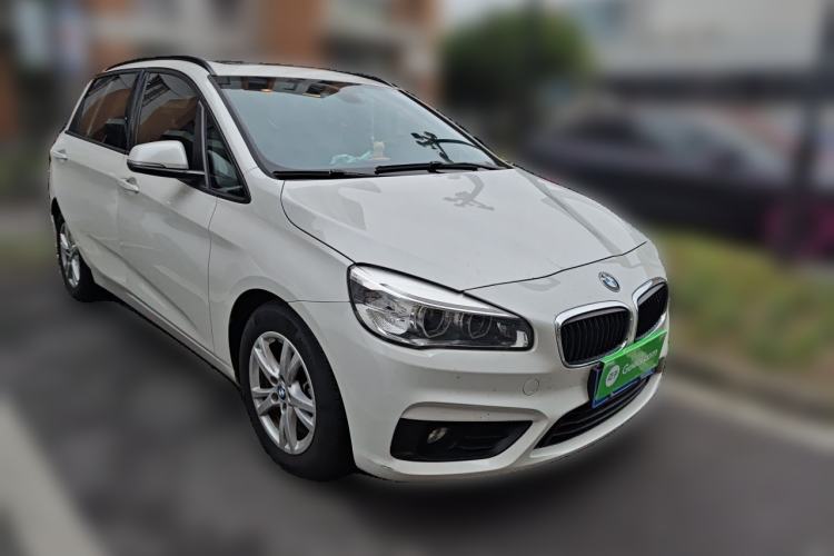 Used BMW 2 Series Active Tourer 2016 218i Leading Model Front Right 45 Deg