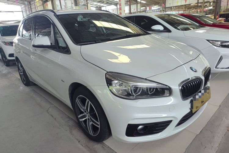 Used BMW 2 Series Active Tourer 2016 218i Sports Design Package Front Right 45 Deg