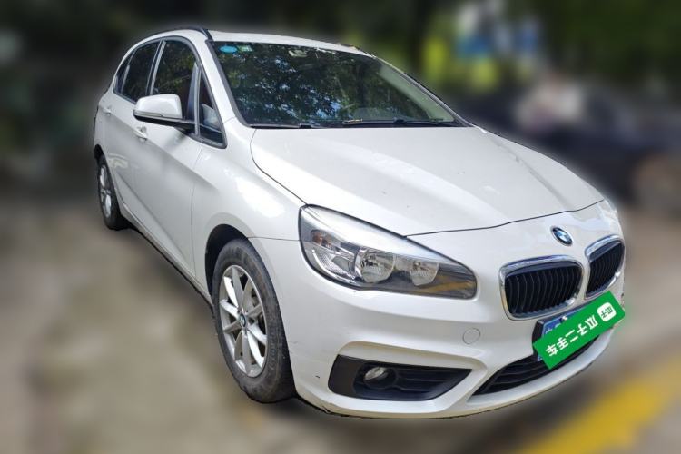 Used BMW 2 Series Active Tourer 2016 218i Fashion Model Front Right 45 Deg