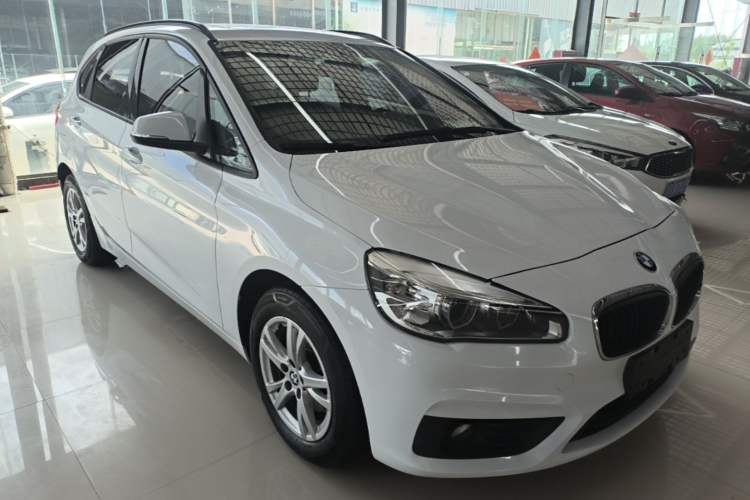 Used BMW 2 Series Active Tourer 2016 218i Leading Model Front Right 45 Deg