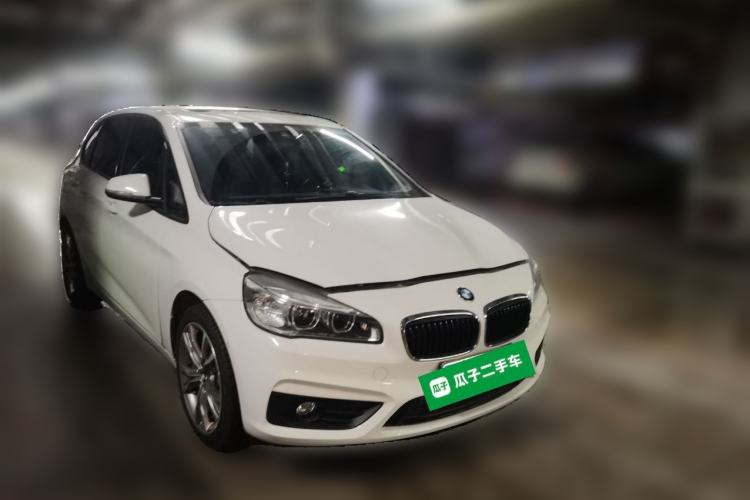 Used BMW 2 Series Active Tourer 2016 220i Luxury Edition Front Right 45 Deg