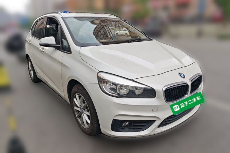 Used BMW 2 Series Active Tourer 2016 218i Fashion Model Front Right 45 Deg