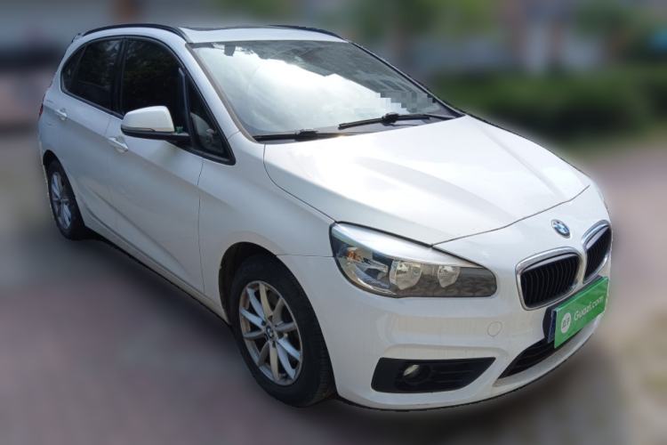 Used BMW 2 Series Active Tourer 2016 218i Fashion Model Front Right 45 Deg