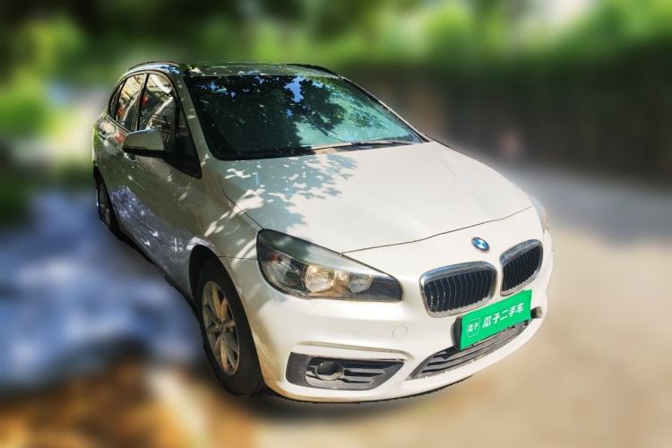 Used BMW 2 Series Active Tourer 2016 218i Fashion Model Front Right 45 Deg