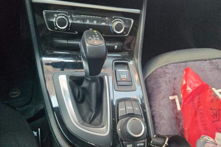Used BMW 2 Series Active Tourer 2016 218i Fashion Model Gear Lever