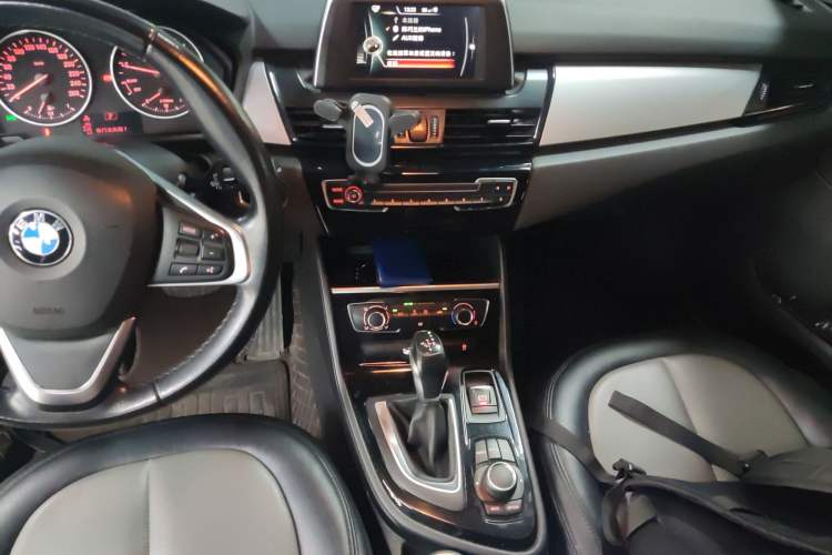 Used BMW 2 Series Active Tourer 2016 218i Fashion Model Gear Lever