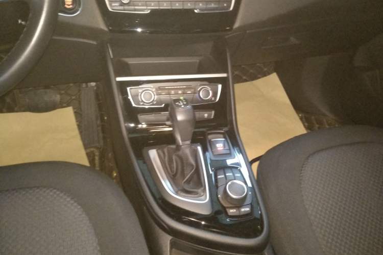 Used BMW 2 Series Active Tourer 2016 218i Fashion Model Gear Lever