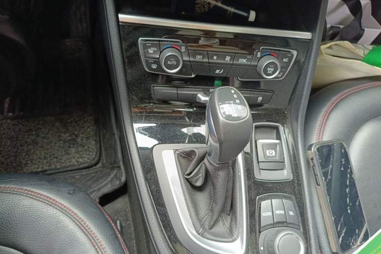 Used BMW 2 Series Active Tourer 2016 218i Leading Model Gear Lever