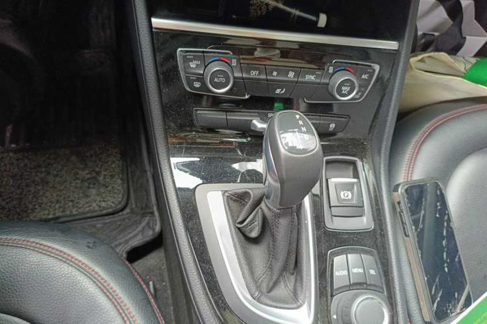 Used BMW 2 Series Active Tourer 2016 218i Leading Model Gear Lever