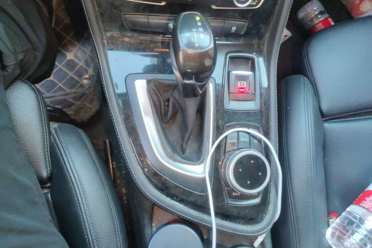 Used BMW 2 Series Active Tourer 2016 218i Sports Design Package Gear Lever