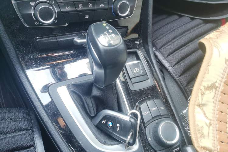 Used BMW 2 Series Active Tourer 2016 218i Fashion Model Gear Lever