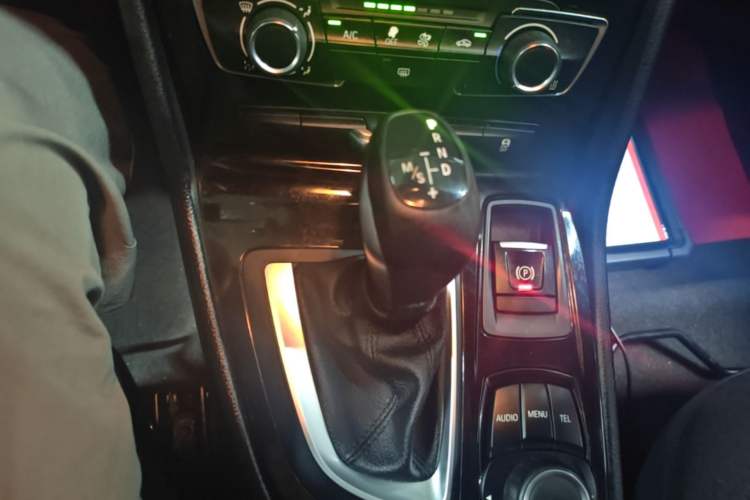 Used BMW 2 Series Active Tourer 2016 218i Fashion Model Gear Lever