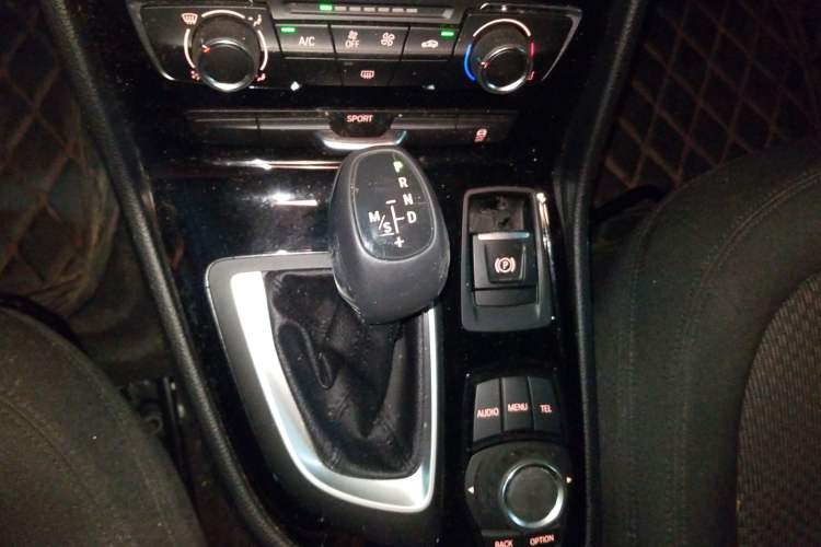 Used BMW 2 Series Active Tourer 2016 218i Fashion Model Gear Lever