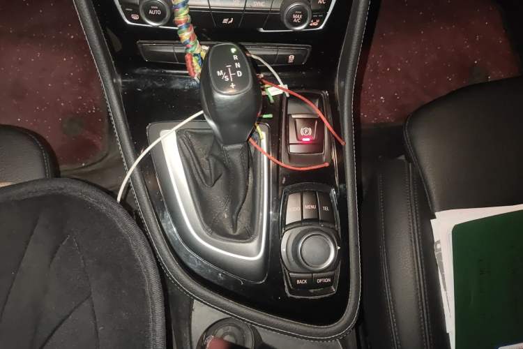 Used BMW 2 Series Active Tourer 2016 218i Sports Design Package Gear Lever