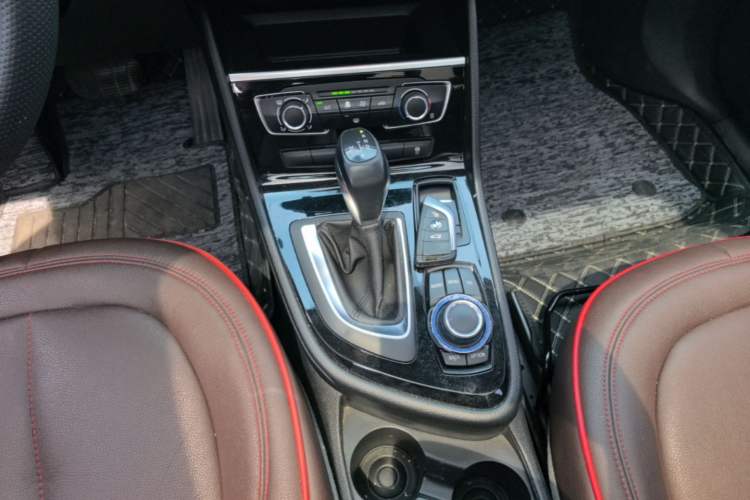 Used BMW 2 Series Active Tourer 2016 218i Fashion Model Gear Lever