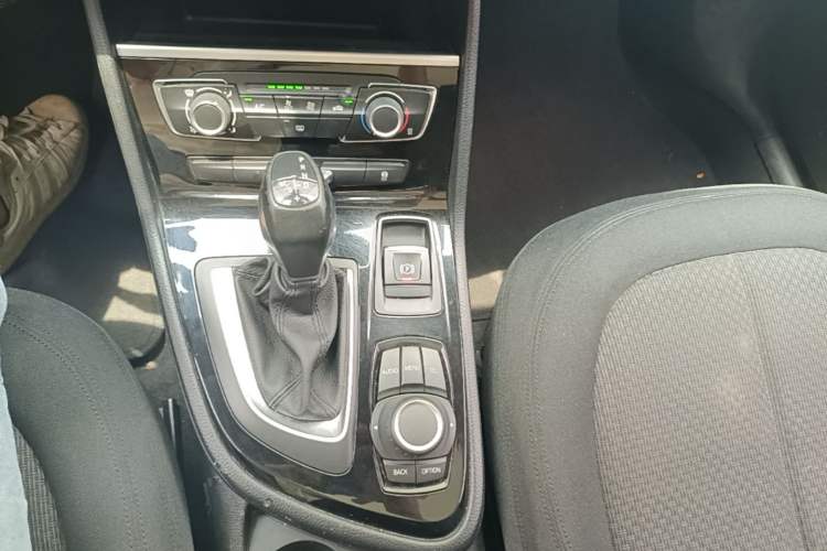 Used BMW 2 Series Active Tourer 2016 218i Fashion Model Gear Lever