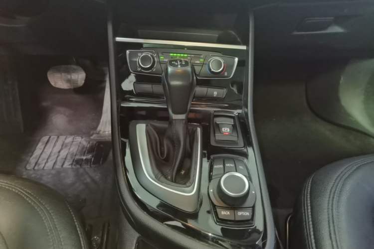 Used BMW 2 Series Active Tourer 2016 218i Fashion Model Gear Lever
