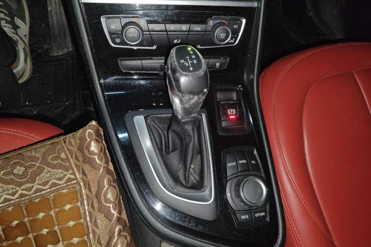 Used BMW 2 Series Active Tourer 2016 218i Leading Model Gear Lever