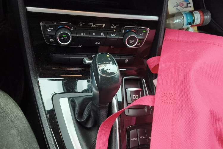 Used BMW 2 Series Active Tourer 2016 218i Leading Model Gear Lever