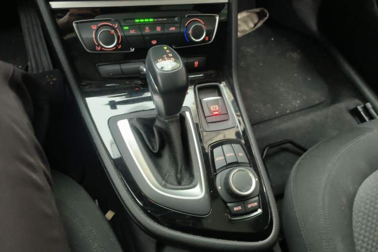 Used BMW 2 Series Active Tourer 2016 218i Fashion Model Gear Lever