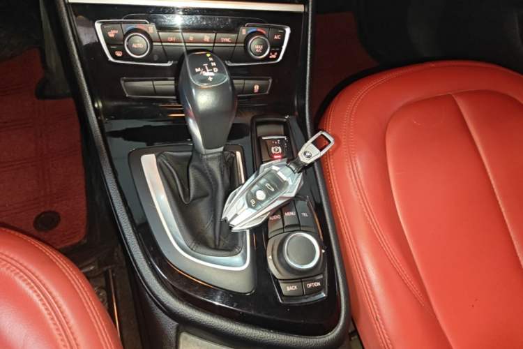 Used BMW 2 Series Active Tourer 2016 218i Leading Model Gear Lever