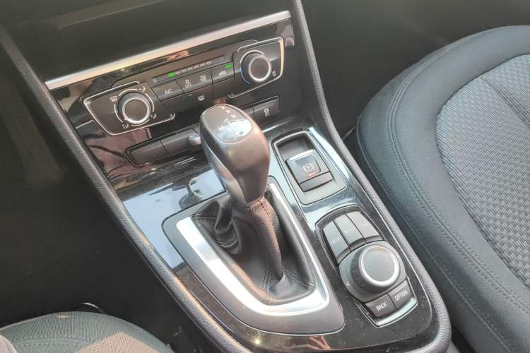 Used BMW 2 Series Active Tourer 2016 218i Fashion Model Gear Lever
