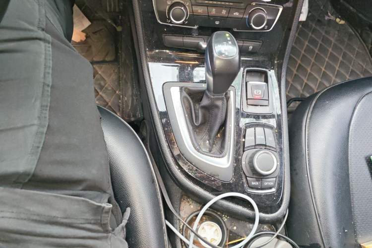Used BMW 2 Series Active Tourer 2016 218i Fashion Model Gear Lever