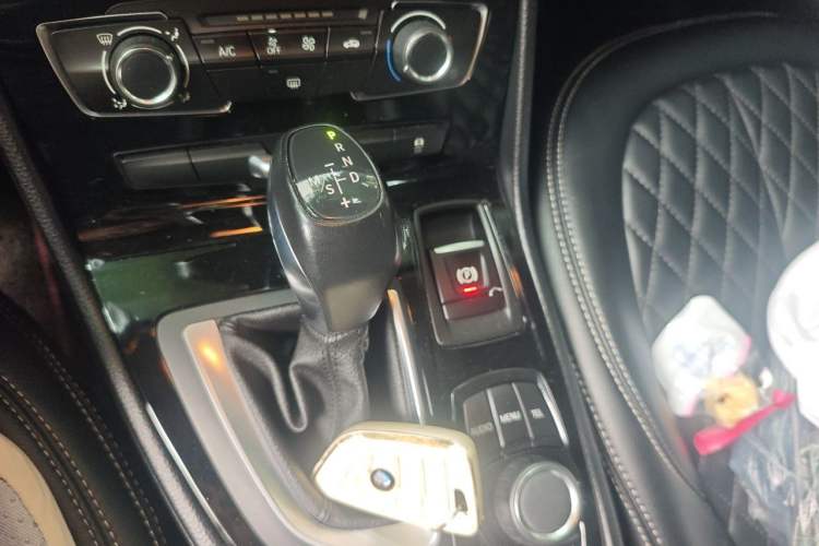Used BMW 2 Series Active Tourer 2016 218i Fashion Model Gear Lever