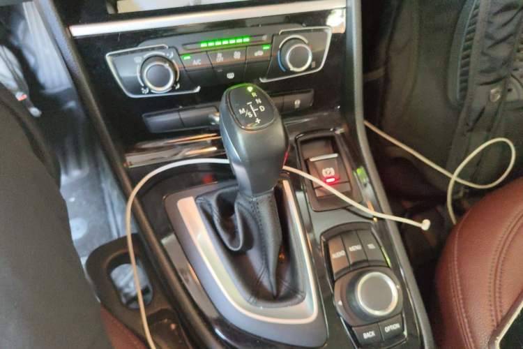 Used BMW 2 Series Active Tourer 2016 218i Fashion Model Gear Lever
