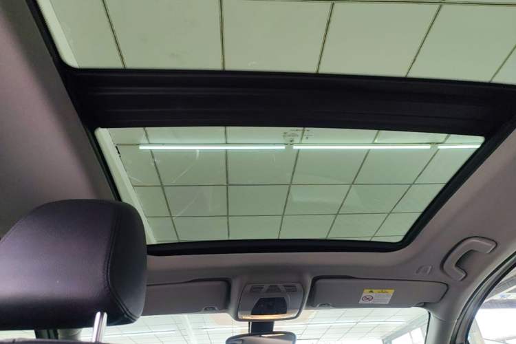 Used BMW 2 Series Active Tourer 2016 220i Luxury Edition Headliner