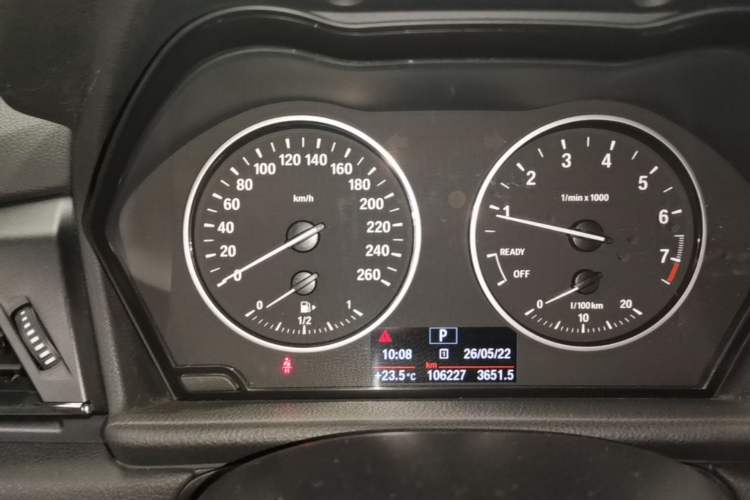 Used BMW 2 Series Active Tourer 2016 220i Luxury Edition Instrument Cluster