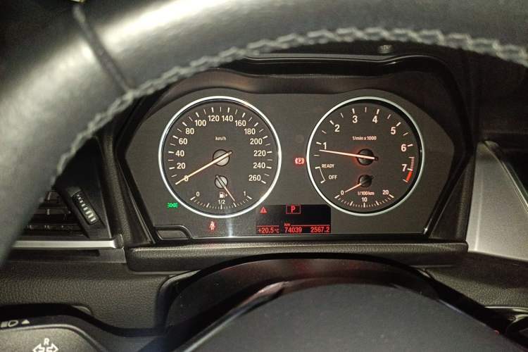Used BMW 2 Series Active Tourer 2016 220i Luxury Edition Instrument Cluster