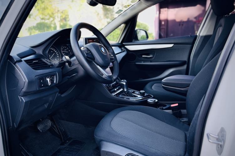 Used BMW 2 Series Active Tourer 2016 218i Fashion Model Interior 1
