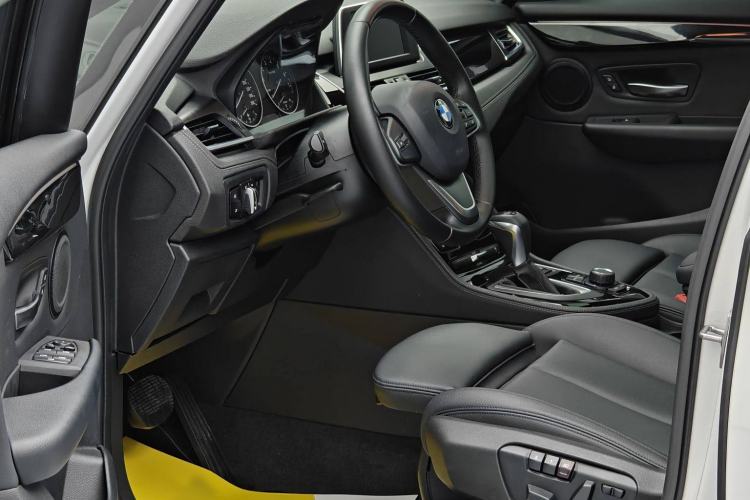 Used BMW 2 Series Active Tourer 2016 218i Sports Design Package Interior 1