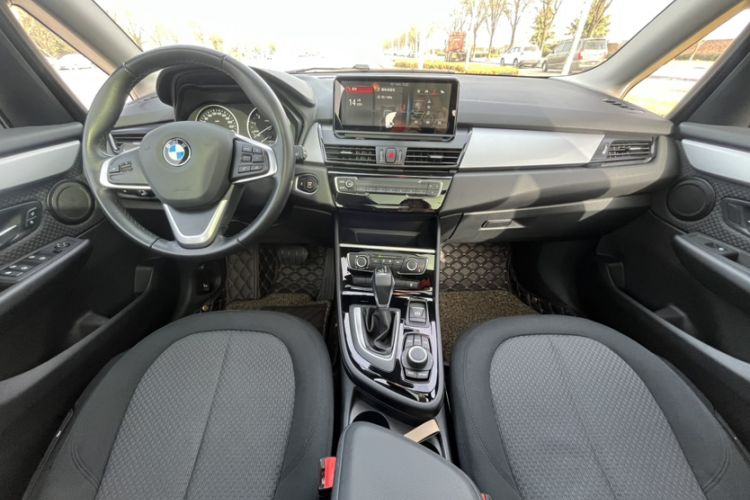 Used BMW 2 Series Active Tourer 2016 218i Fashion Model Interior 1