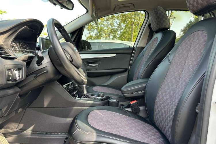 Used BMW 2 Series Active Tourer 2016 218i Leading Model Interior 1