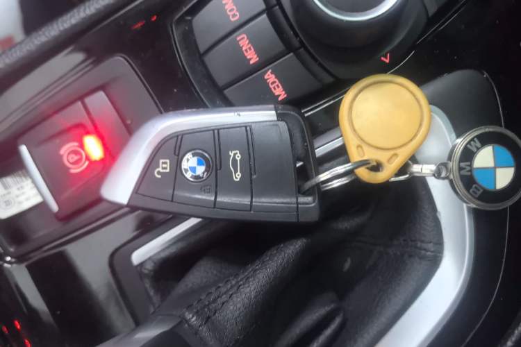 Used BMW 2 Series Active Tourer 2016 218i Fashion Model Interior 1